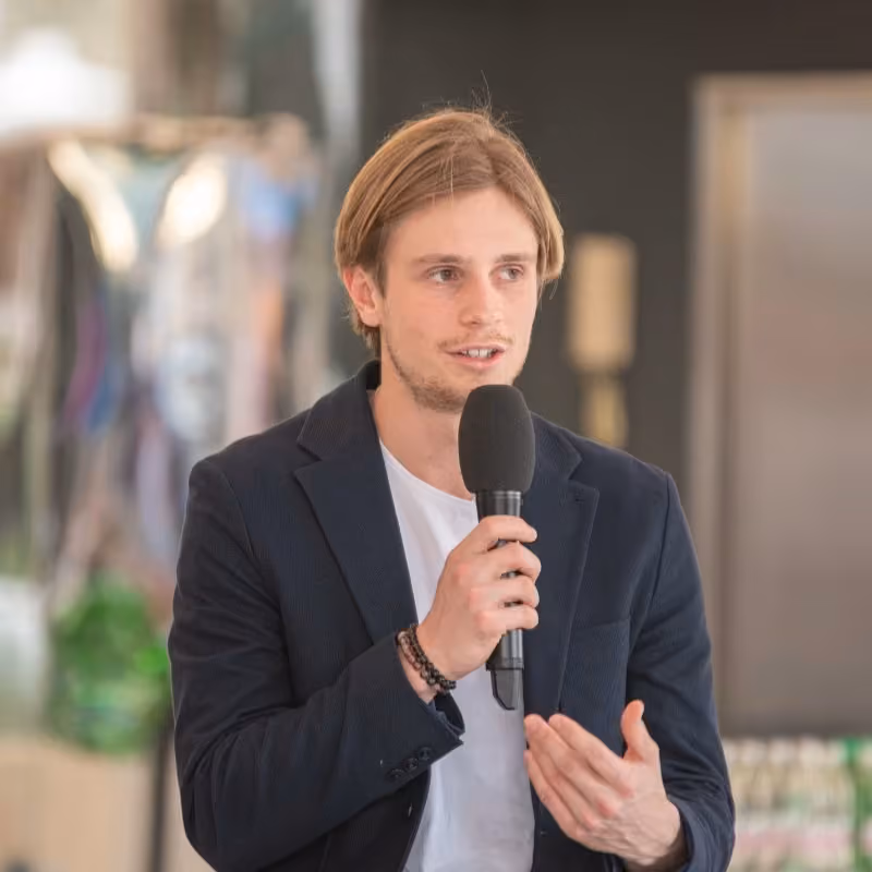 Zan Aleksander Bozic